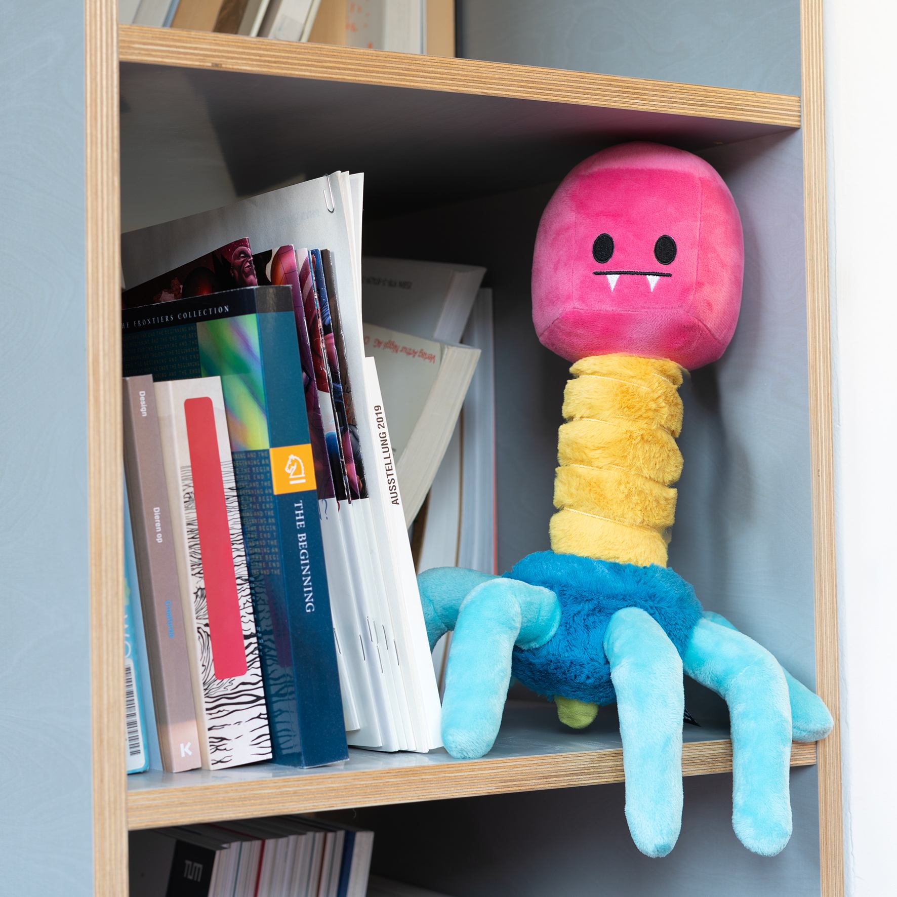 Bacteriophage Plushie